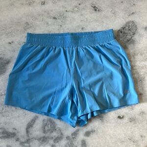 Alo Yoga 5 inch running shorts